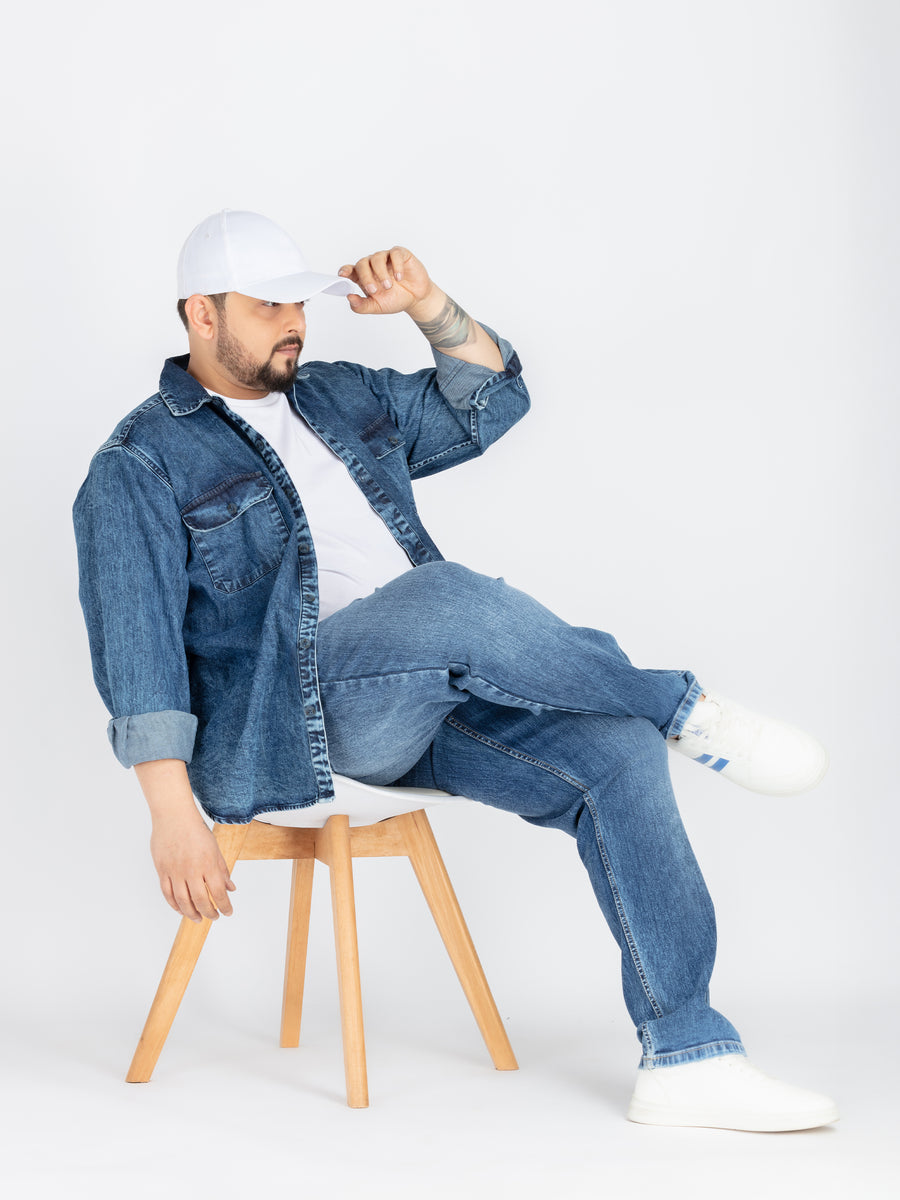Men’s Plus Size Indigo Washed Casual Shirt with Chest Pockets
