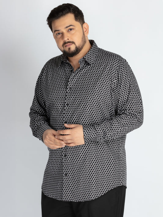Plus Size Men’s Black & White Geometric Print Evening Shirt