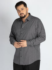 Plus Size Men’s Black & White Geometric Print Evening Shirt