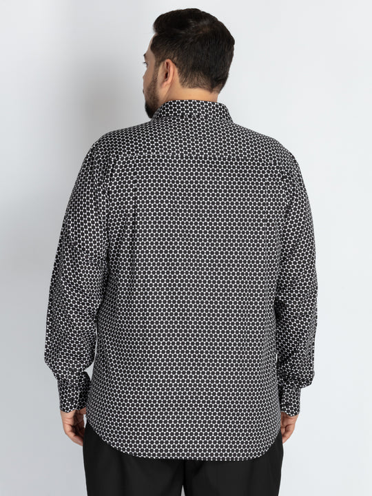 Plus Size Men’s Black & White Geometric Print Evening Shirt